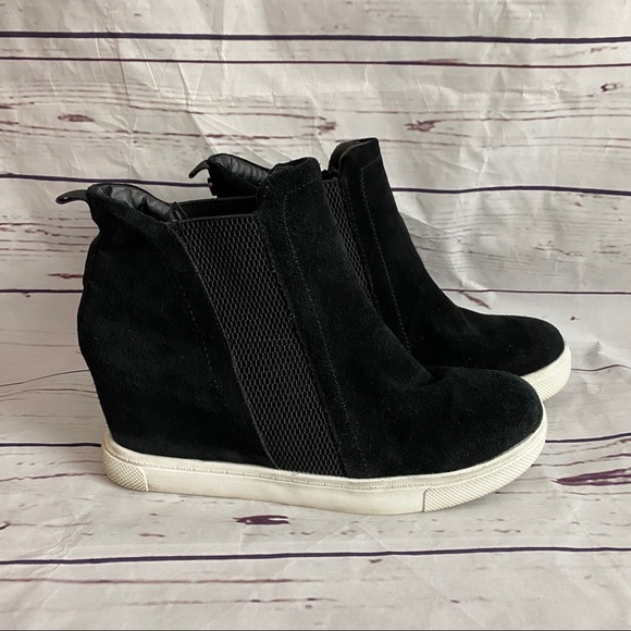 leii wedge sneaker